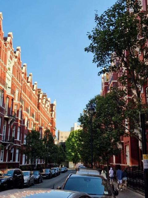 Spacious 4 Bedrooms Apartment For 10 Near Marble Arch London Bagian luar foto