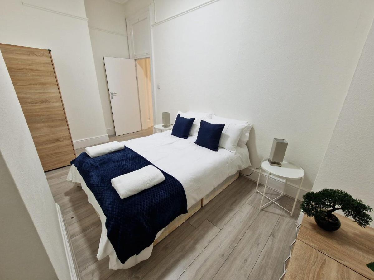 Spacious 4 Bedrooms Apartment For 10 Near Marble Arch London Bagian luar foto