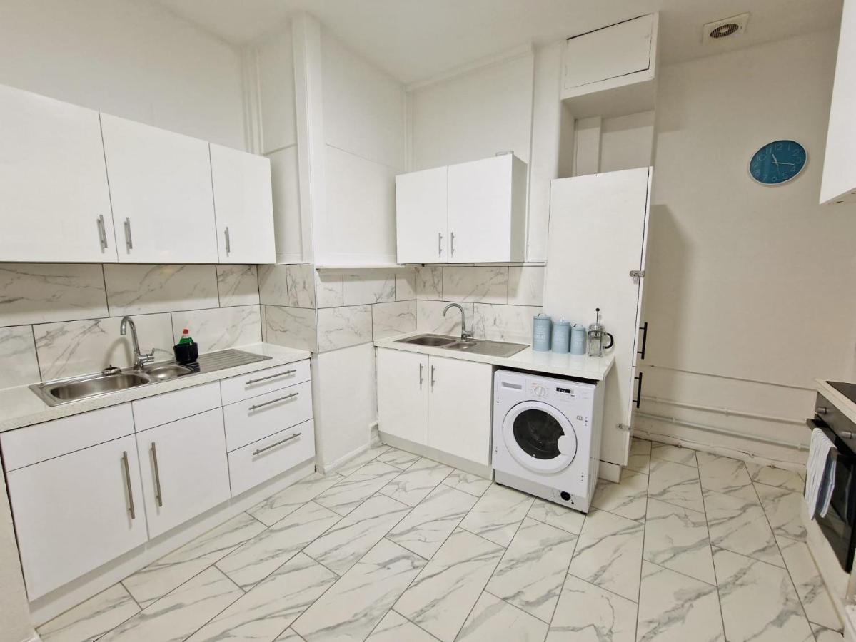 Spacious 4 Bedrooms Apartment For 10 Near Marble Arch London Bagian luar foto